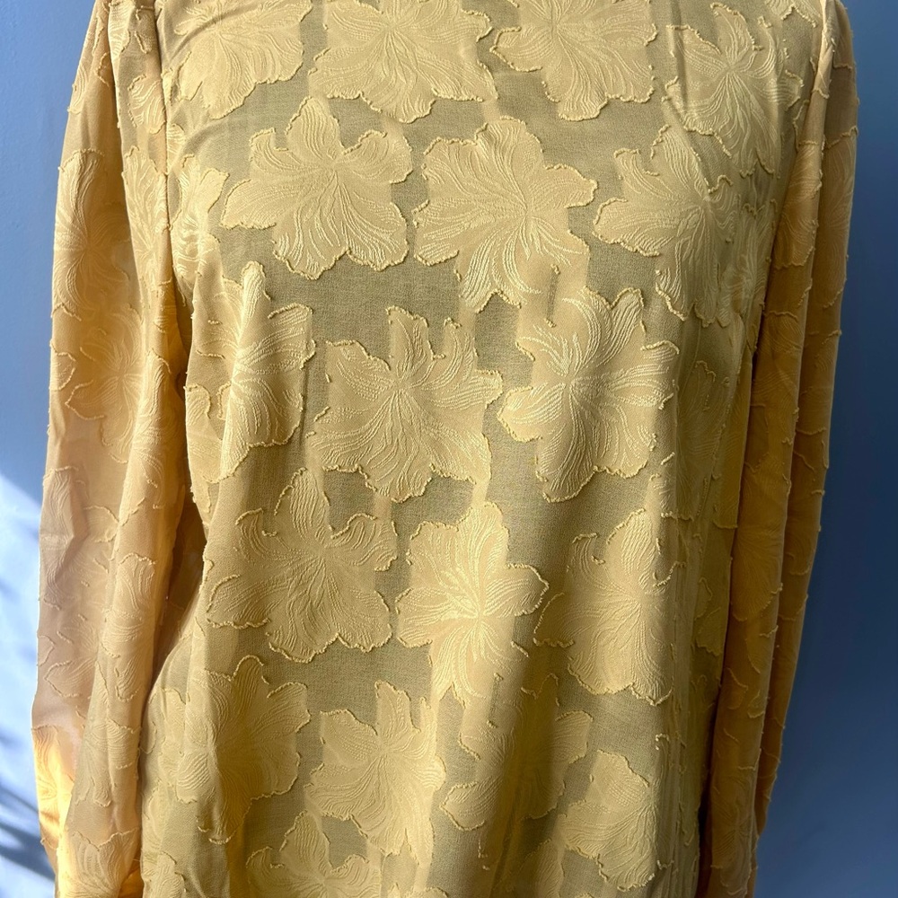 Floral Patterned Long Sleeve Top